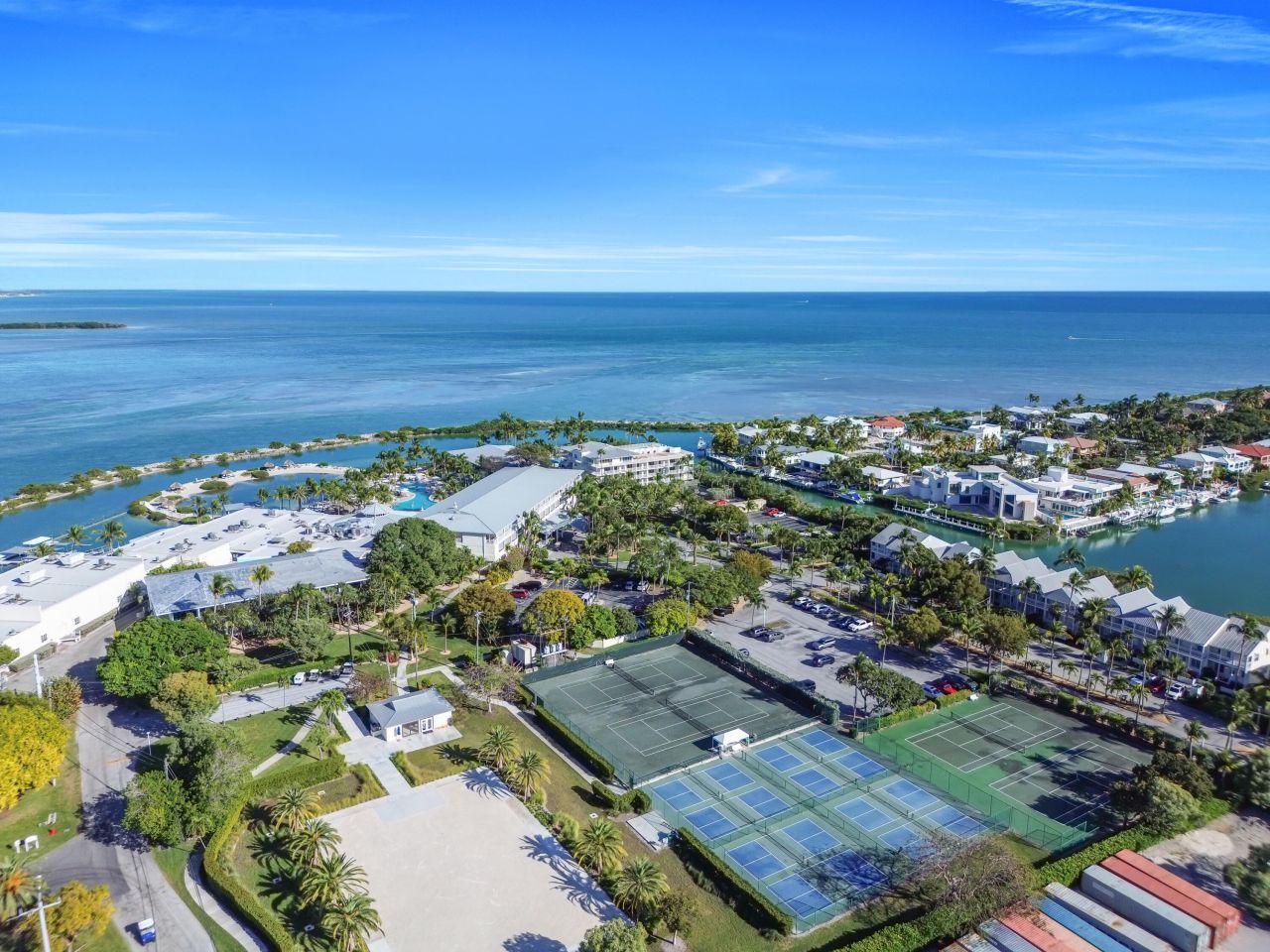 7026 Harbor Village Drive, Duck, FL 33050 Photo