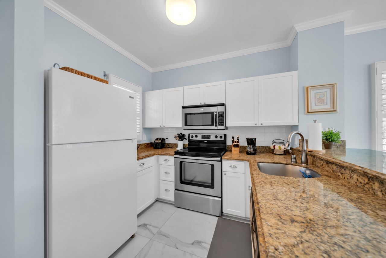 7026 Harbor Village Drive, Duck, FL 33050 Photo