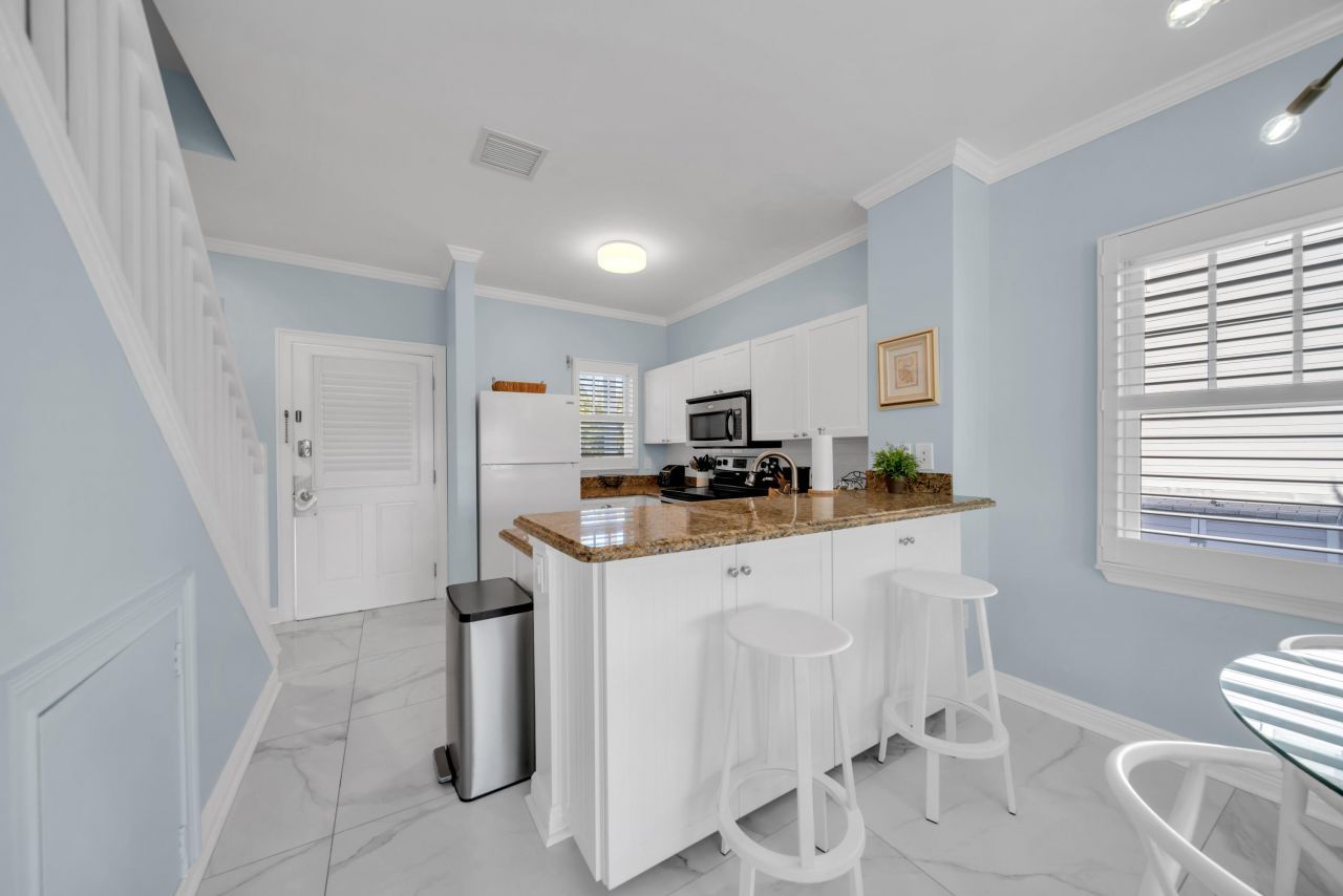 7026 Harbor Village Drive, Duck, FL 33050 Photo