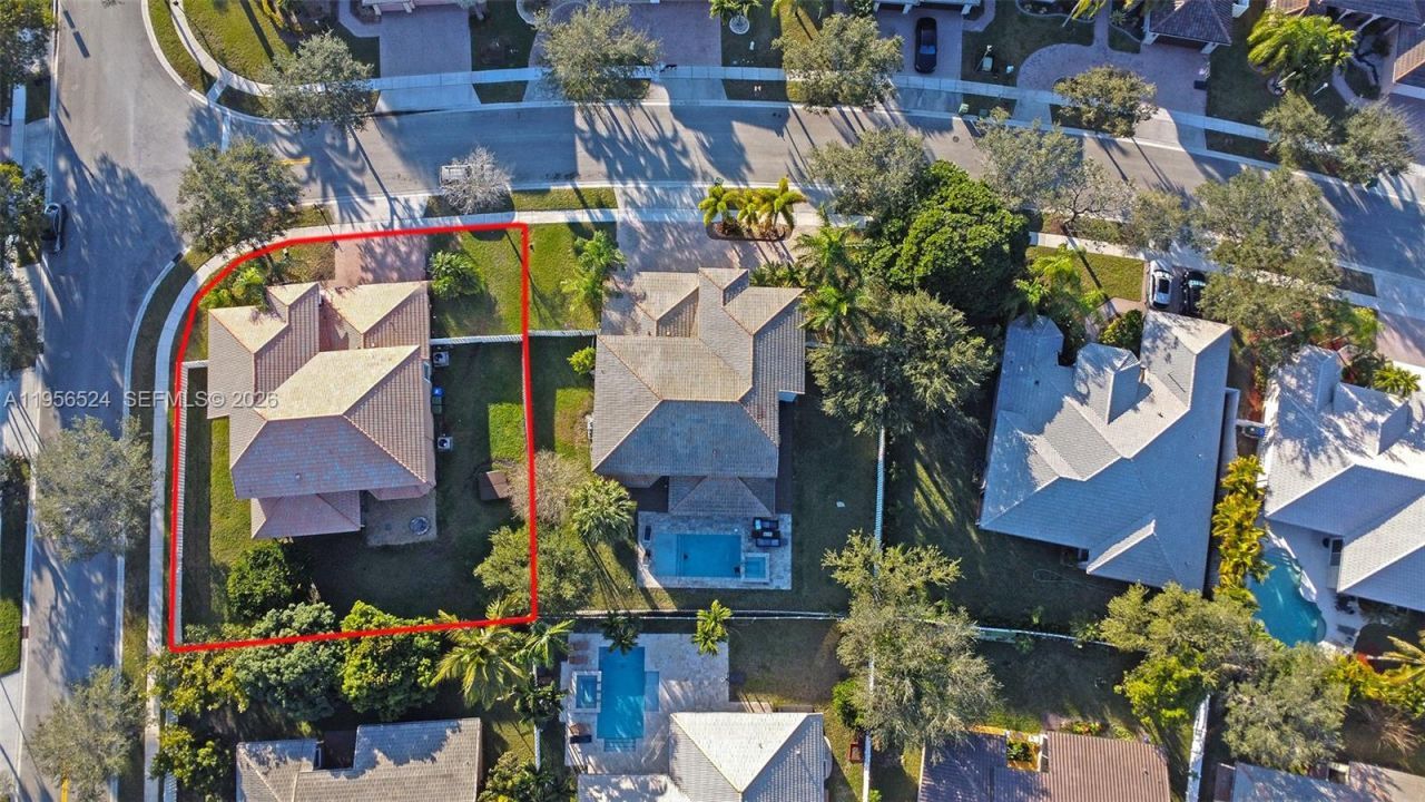 2023 NW 141st Ave, Pembroke Pines, FL 33028 Photo