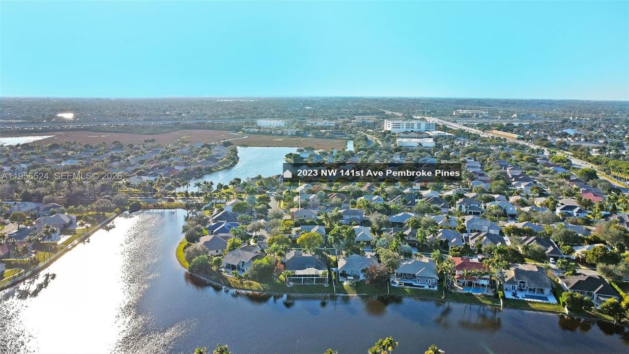 2023 NW 141st Ave, Pembroke Pines, FL 33028 Photo