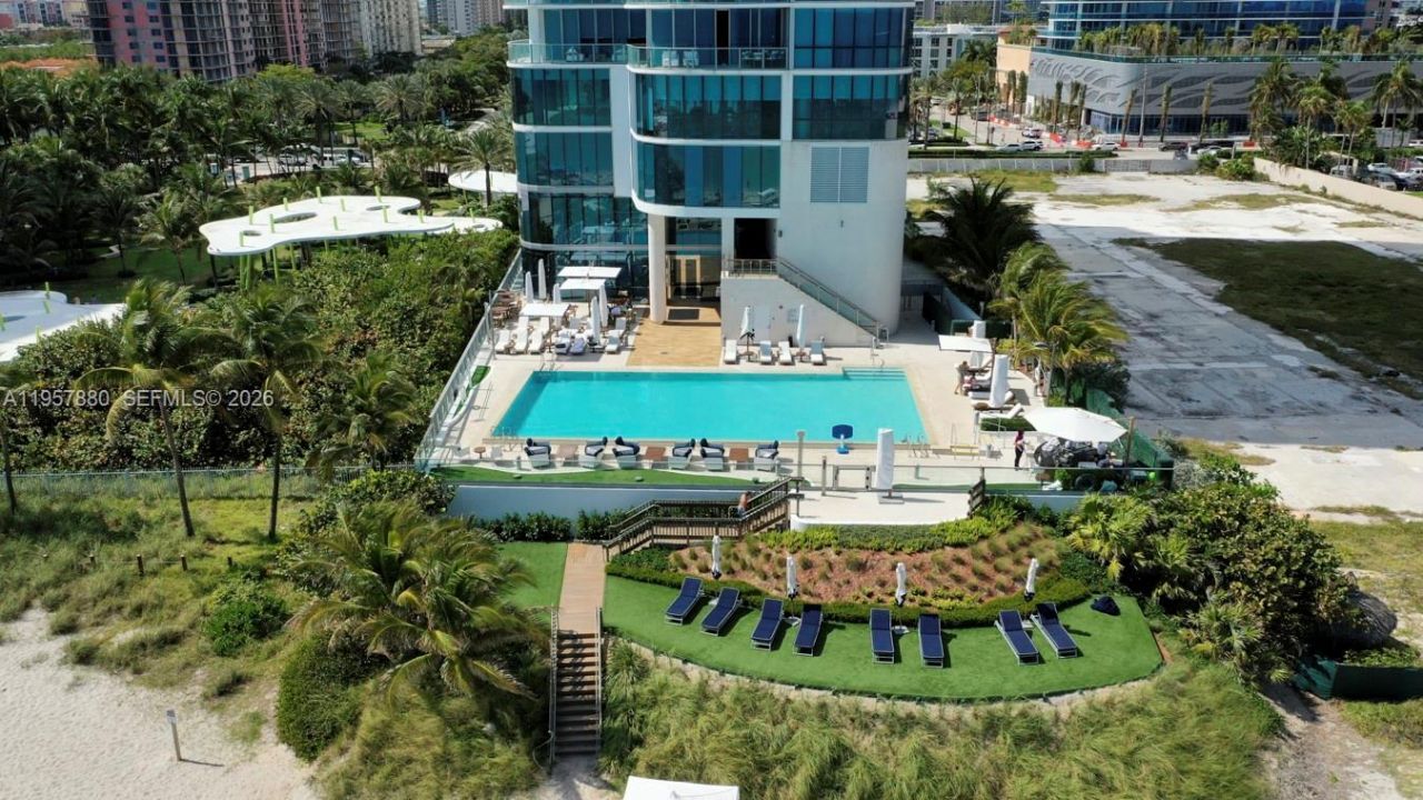 17475 Collins Ave, Unit 304, Sunny Isles Beach, FL 33160 Photo
