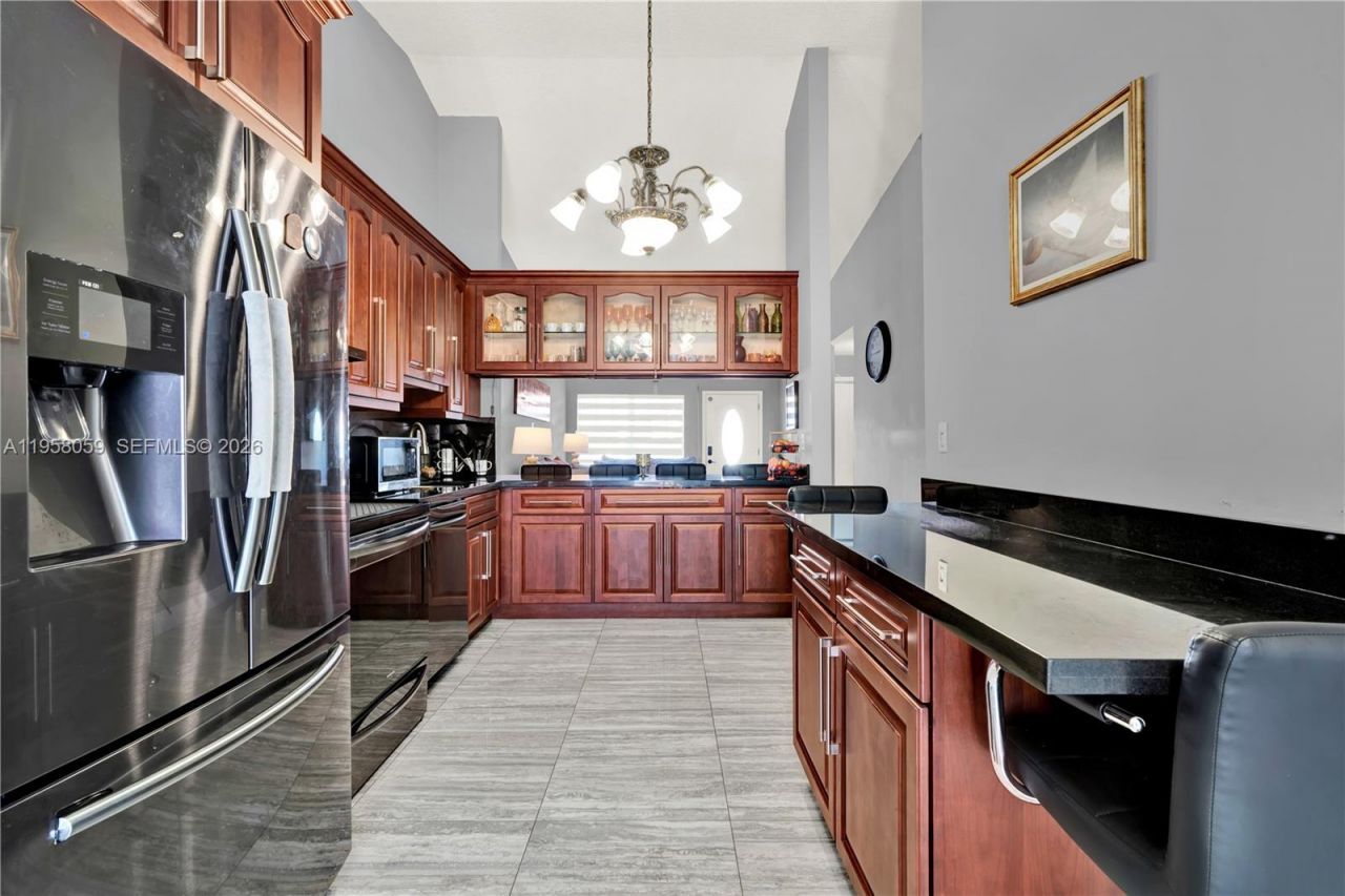 7462 W 29th Way , Hialeah, FL 33018 Photo