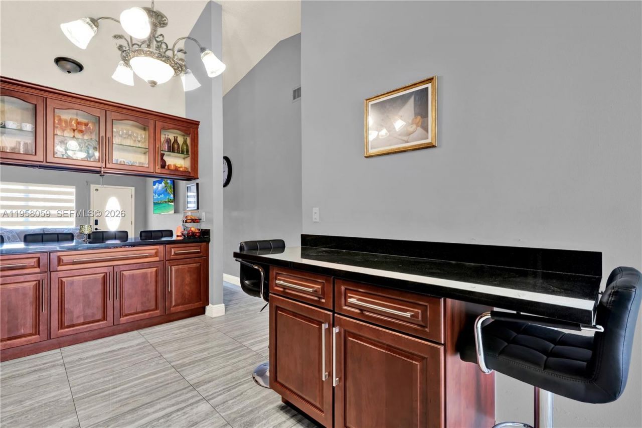 7462 W 29th Way , Hialeah, FL 33018 Photo