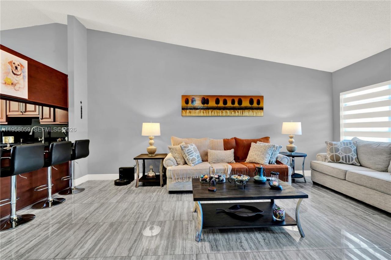 7462 W 29th Way , Hialeah, FL 33018 Photo