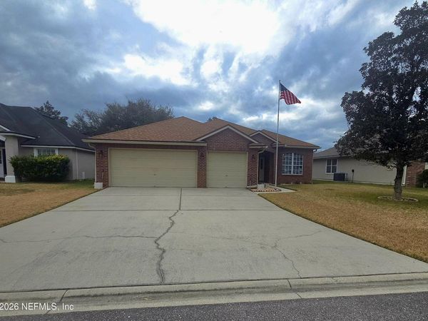 2864 CROSS CREEK Drive, Green Cove Springs, FL 32043