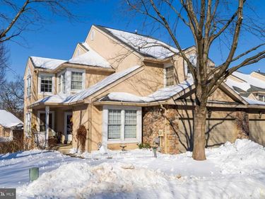 216 LINDEN DRIVE, Unit 216, ELKINS PARK, PA 19027