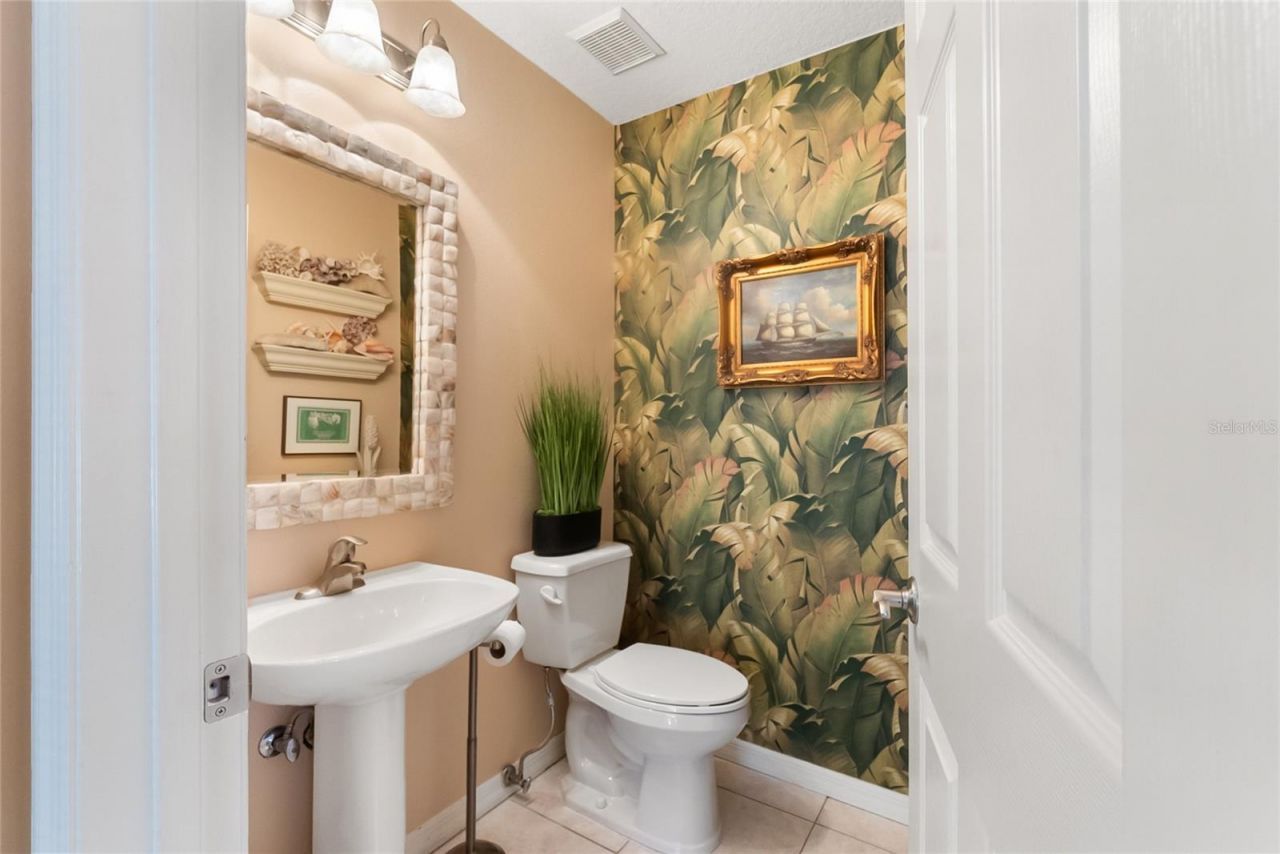 4743 Spinnaker Drive, Bradenton, FL 34208 Photo