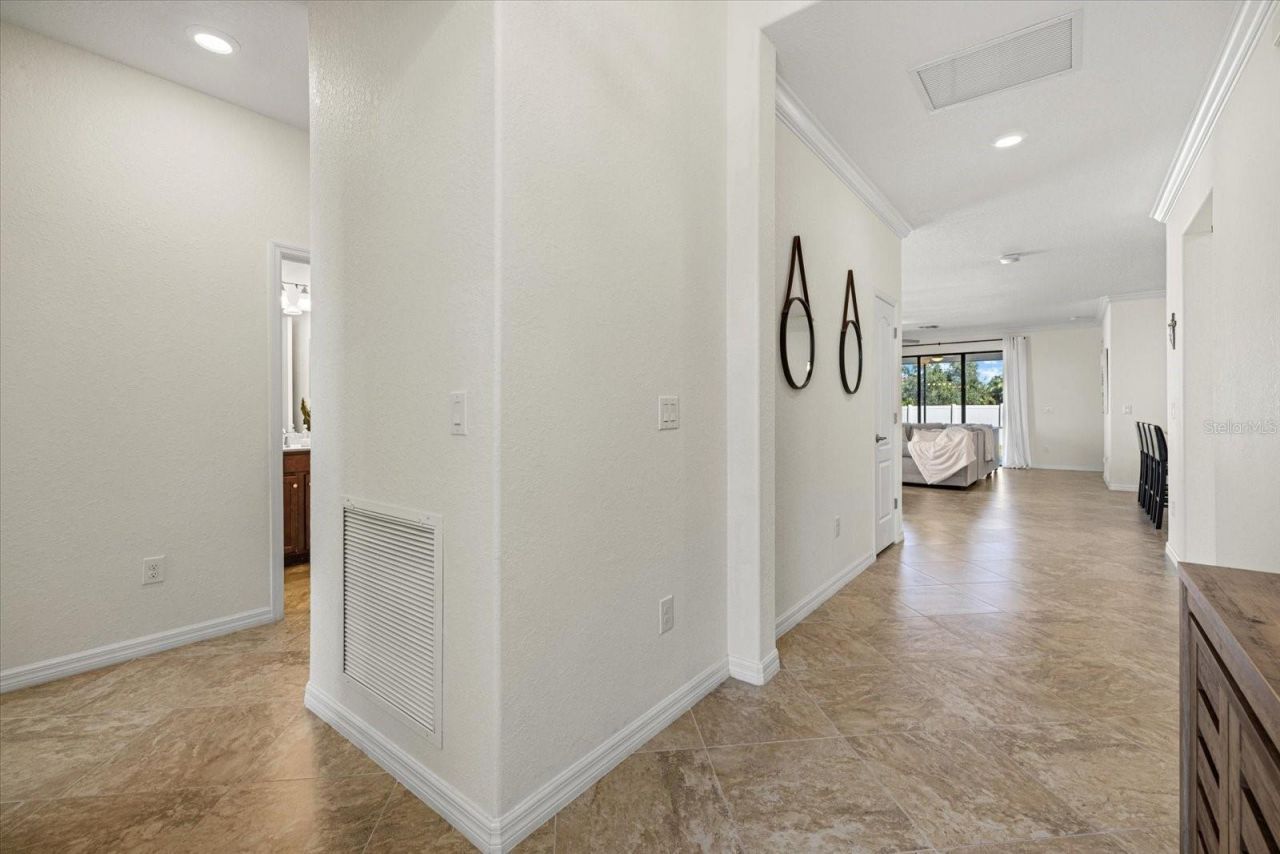 707 Fire Bush Court, Bradenton, FL 34212 Photo