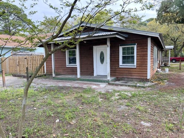 121 SE Harbeson Avenue, Fort Walton Beach, FL 32548