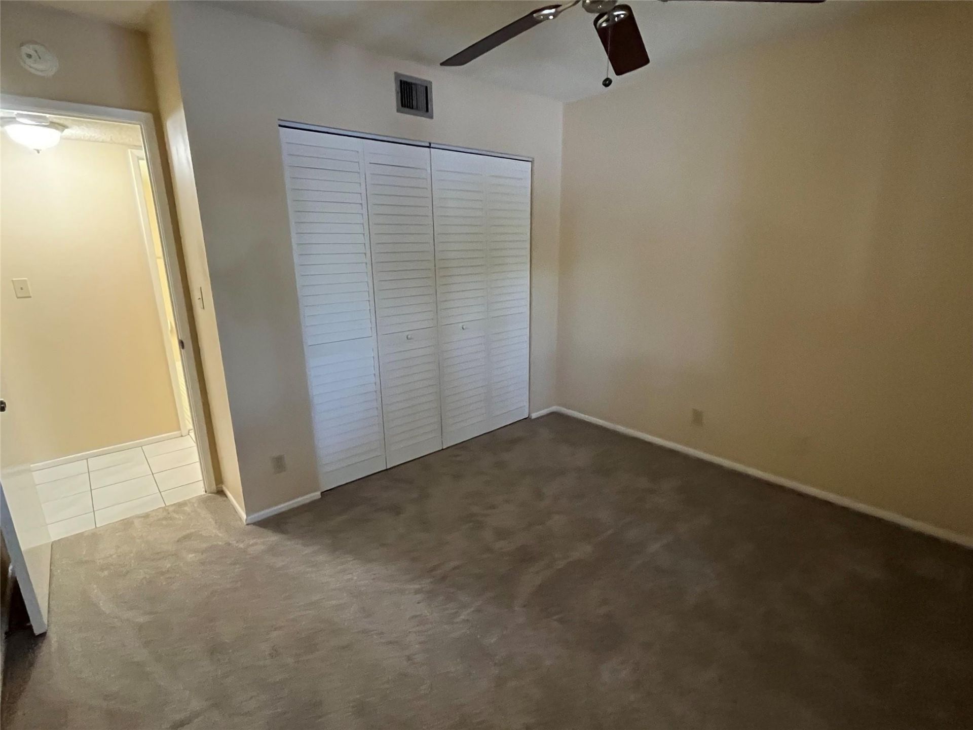 407 Gardens Drive, Unit 203, Pompano Beach, FL 33069 Photo