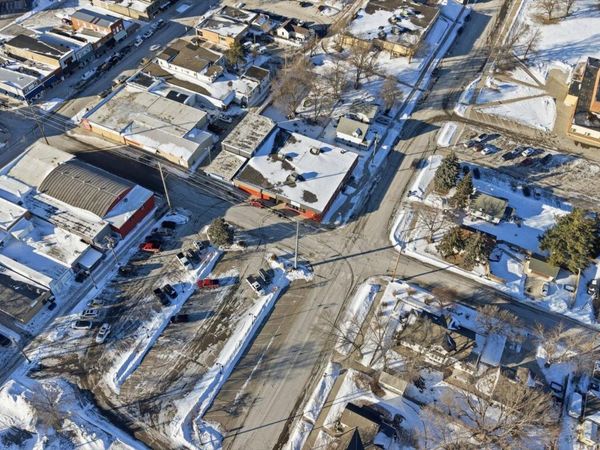 30 Chestnut Street E, Annandale, MN 55302