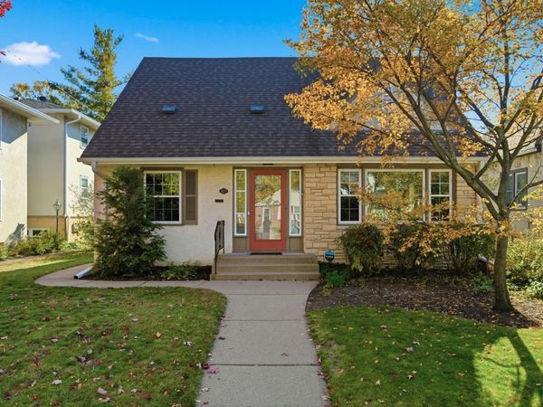 3217 E 25th Street, Minneapolis, MN 55406