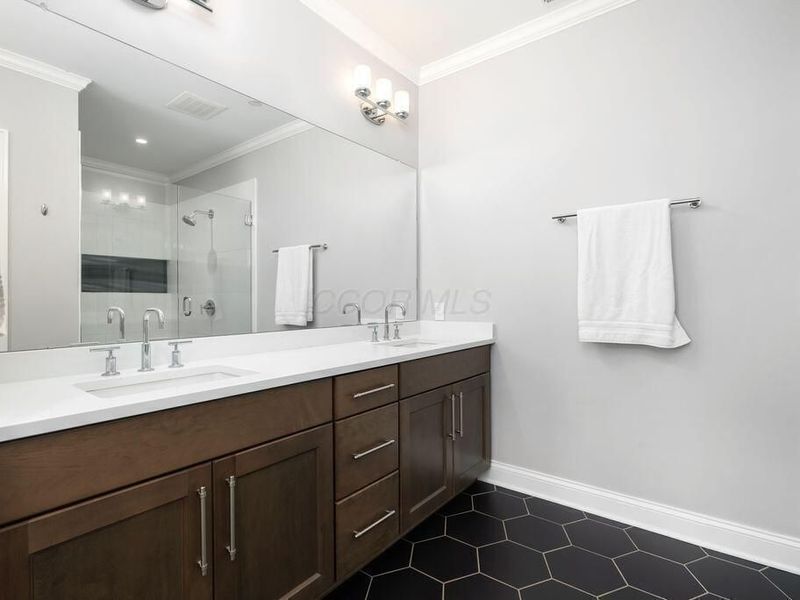 225 John H McConnell Boulevard, Unit 605, Columbus, OH 43215 Photo 15