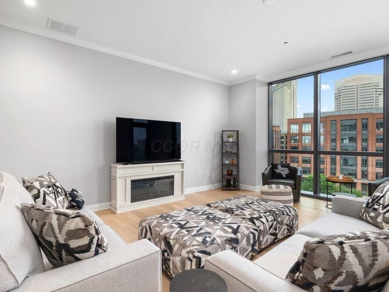 225 John H McConnell Boulevard, Unit 605, Columbus, OH 43215 Photo 4