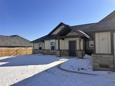 407 Bob White, Geronimo, OK 73543