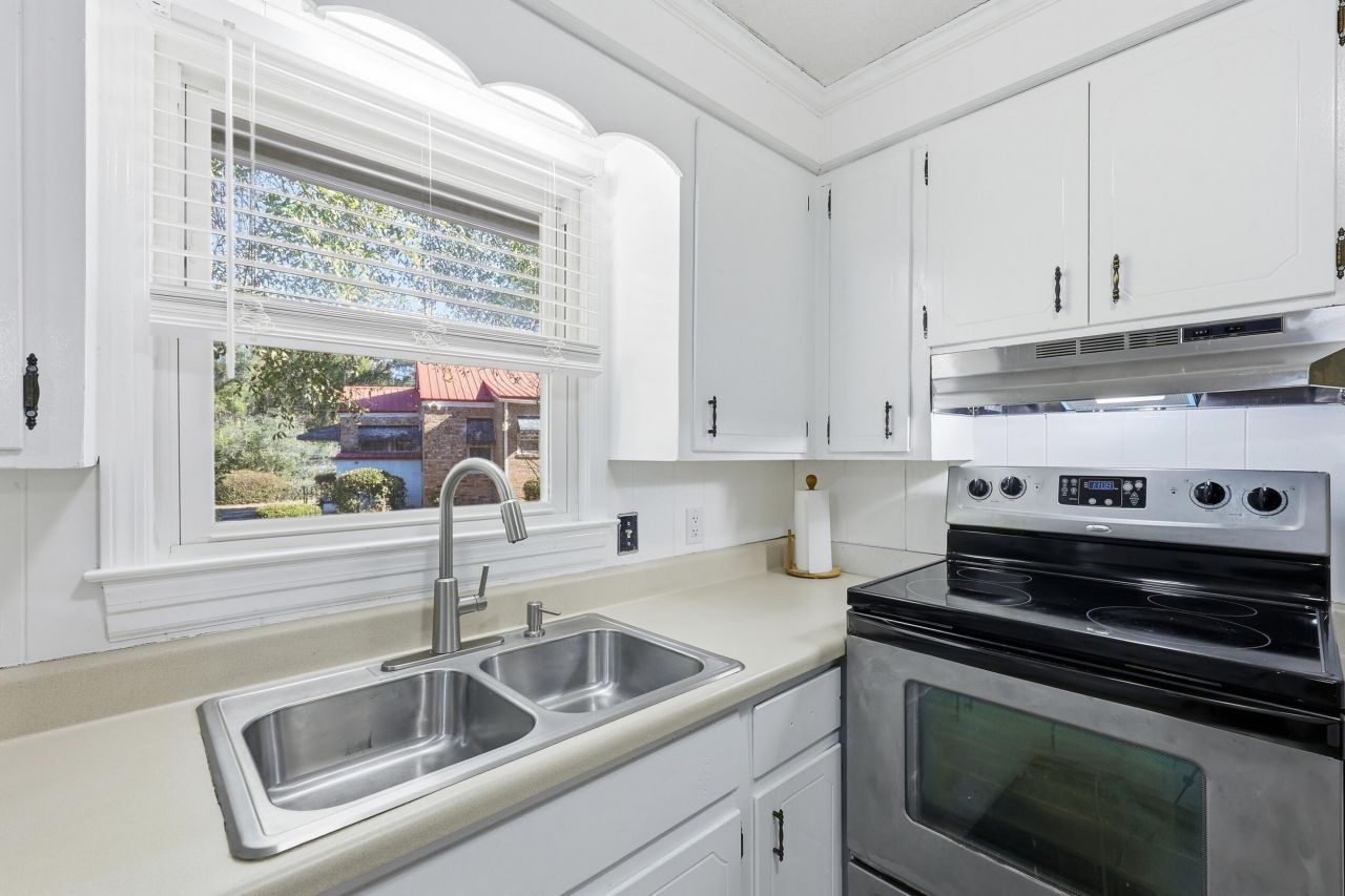 102 Wiley Street Photo 12