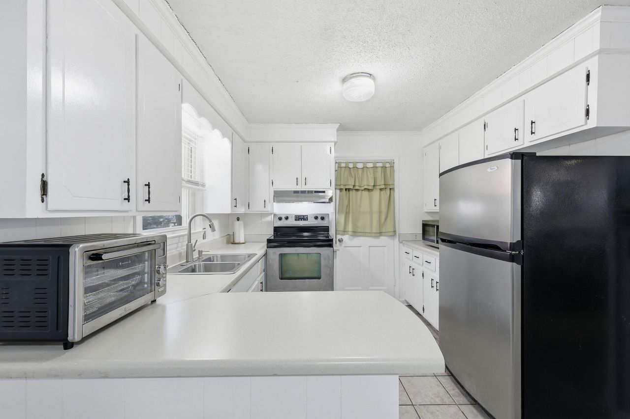 102 Wiley Street Photo 14