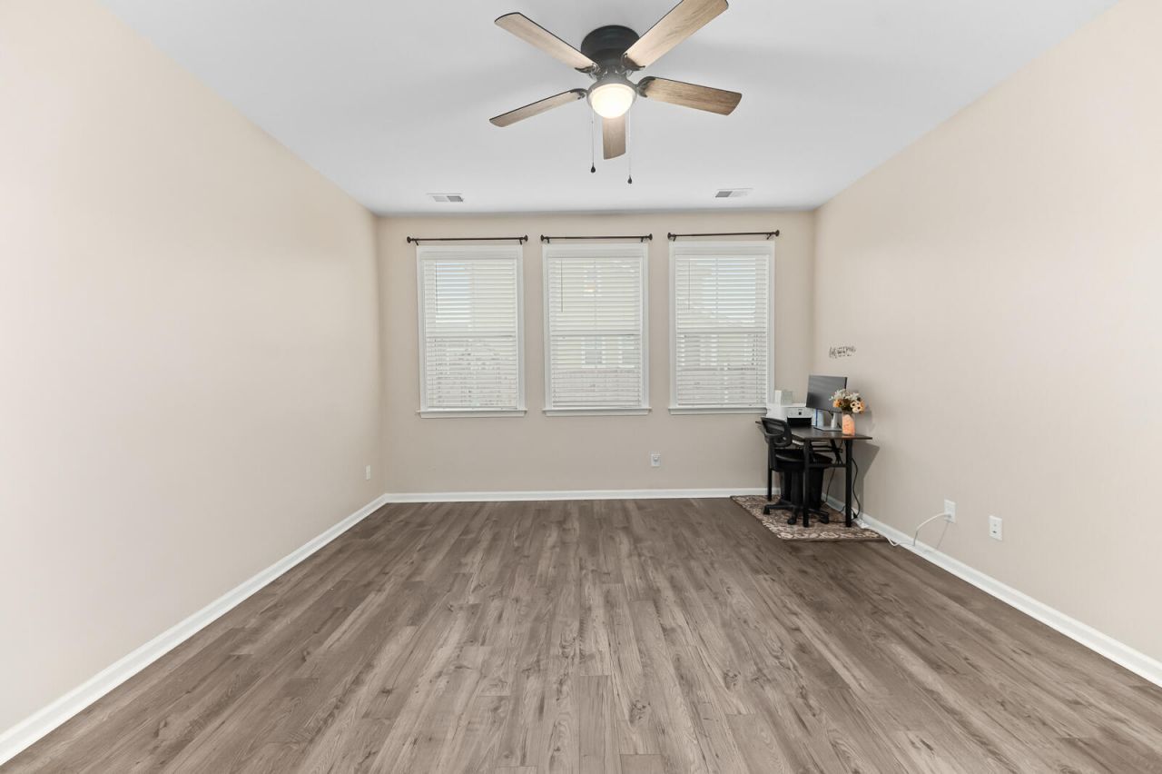 677 Black Pine Road Photo 12