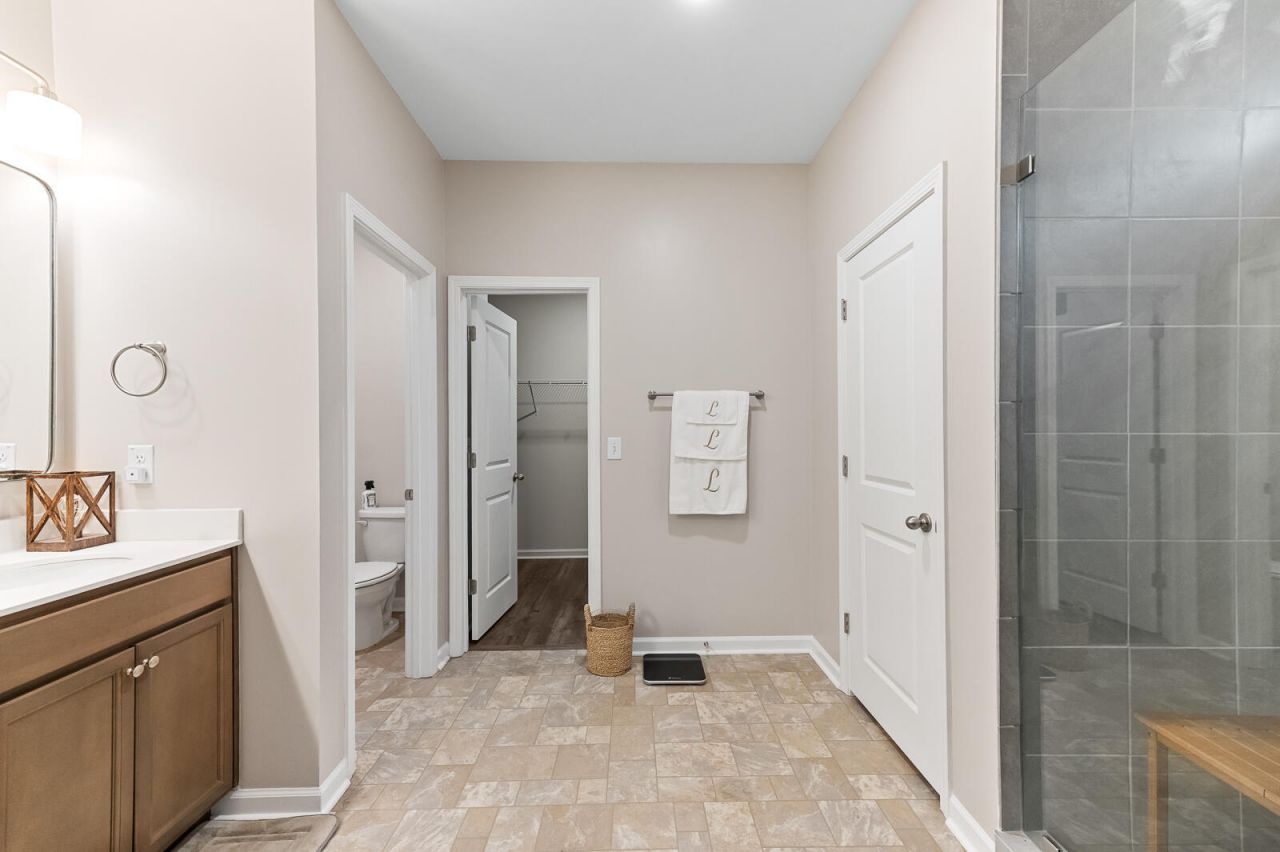 677 Black Pine Road Photo 14
