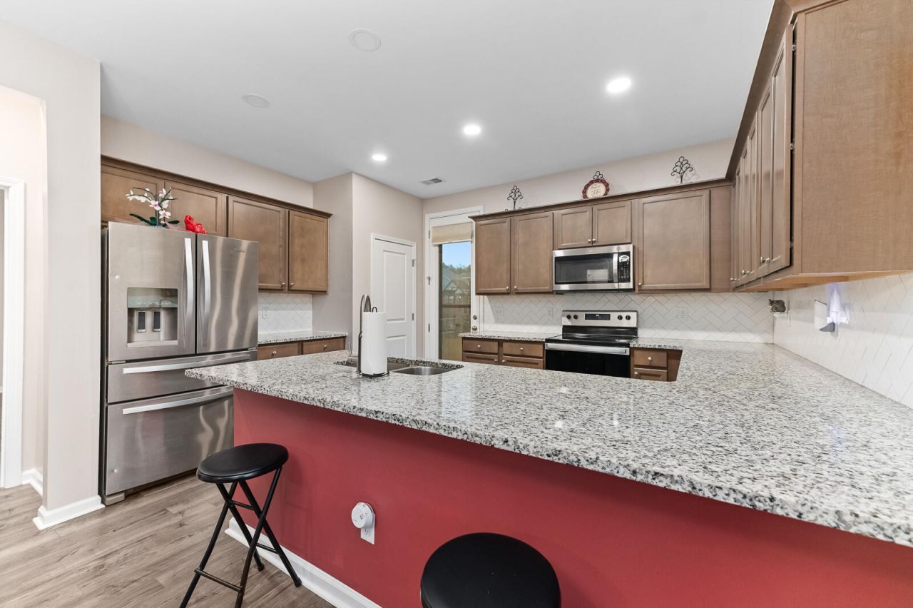 677 Black Pine Road Photo 22