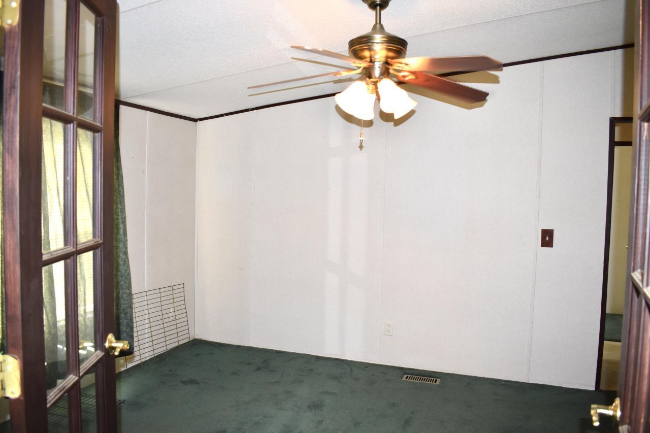 1646 Wells Road Photo 15