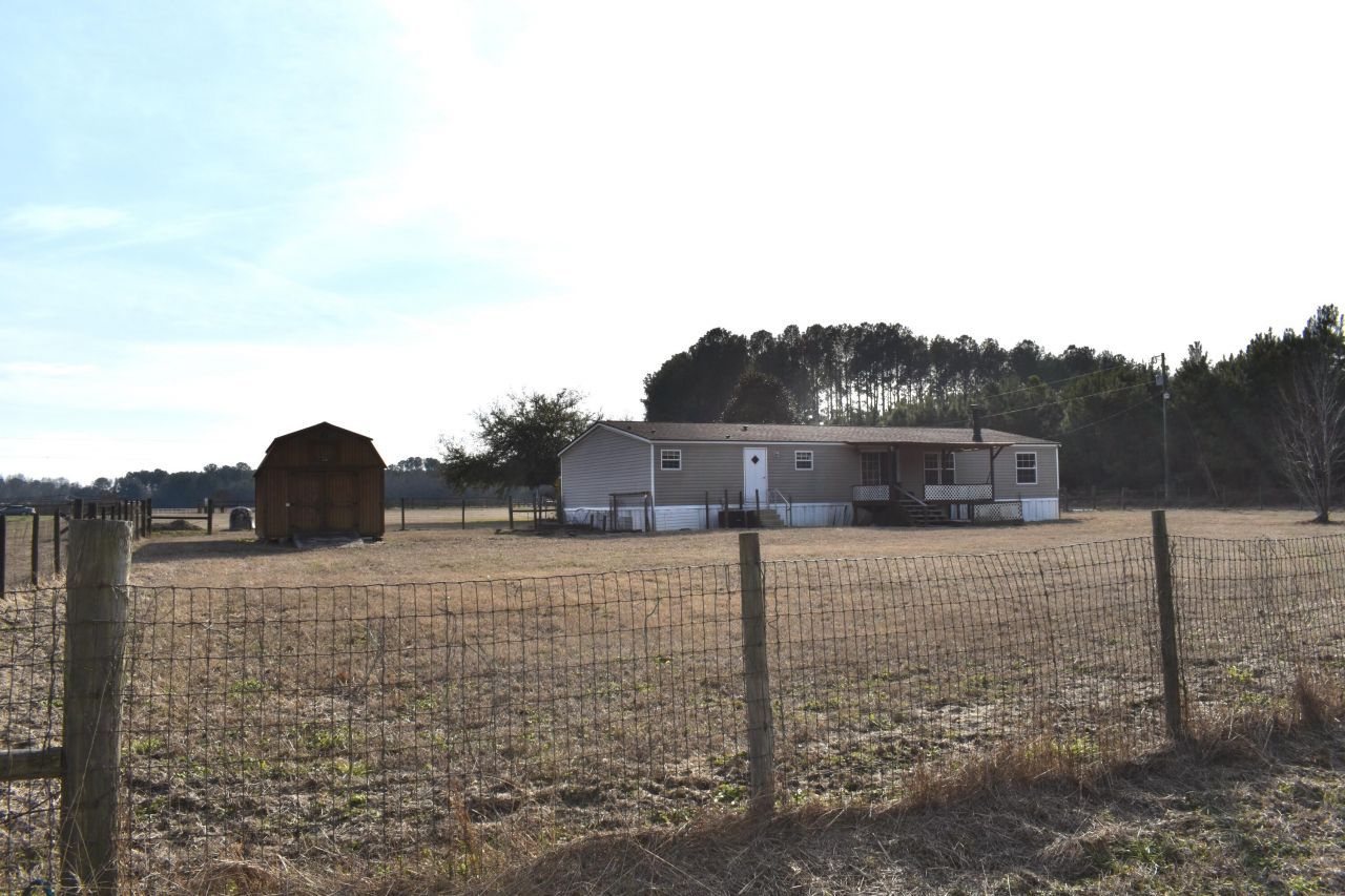 1646 Wells Road Photo 3