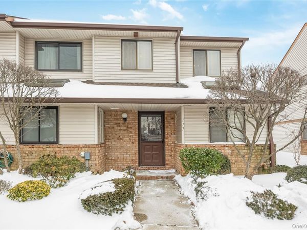 117 Laurel Lane , Wantagh, NY 11793
