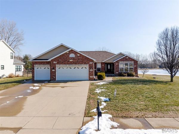 2009 Richview Drive, St Jacob, IL 62281