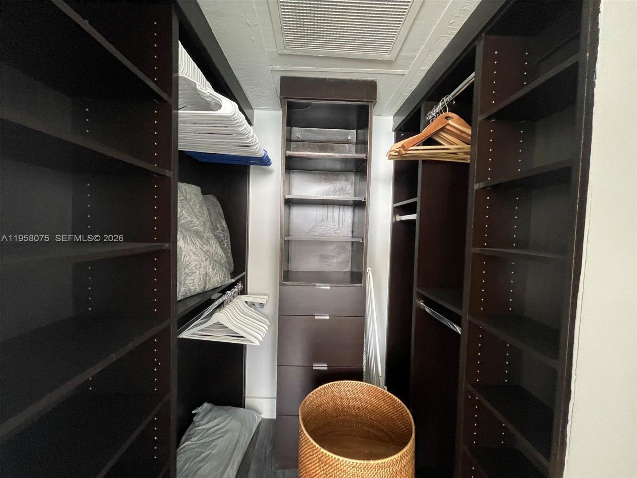 1500 Bay Rd, Unit 1118S, Miami Beach, FL 33139 Photo