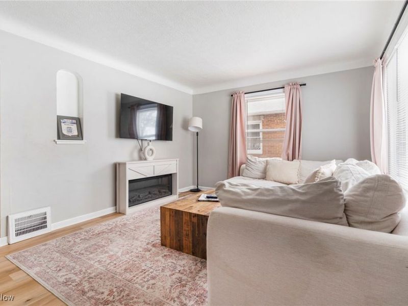 4365 W 146th Street, Cleveland, OH 44135 Photo 6