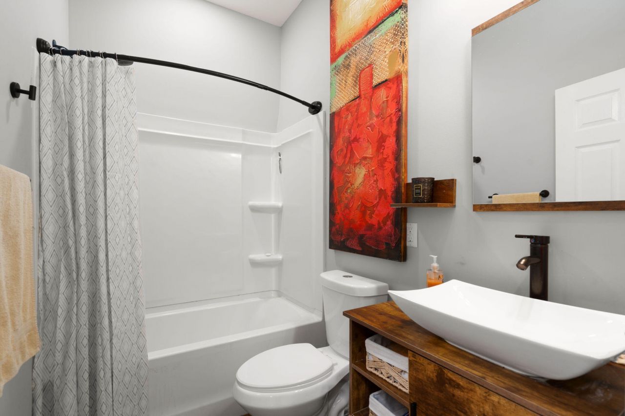 501 Wall Street Photo 25