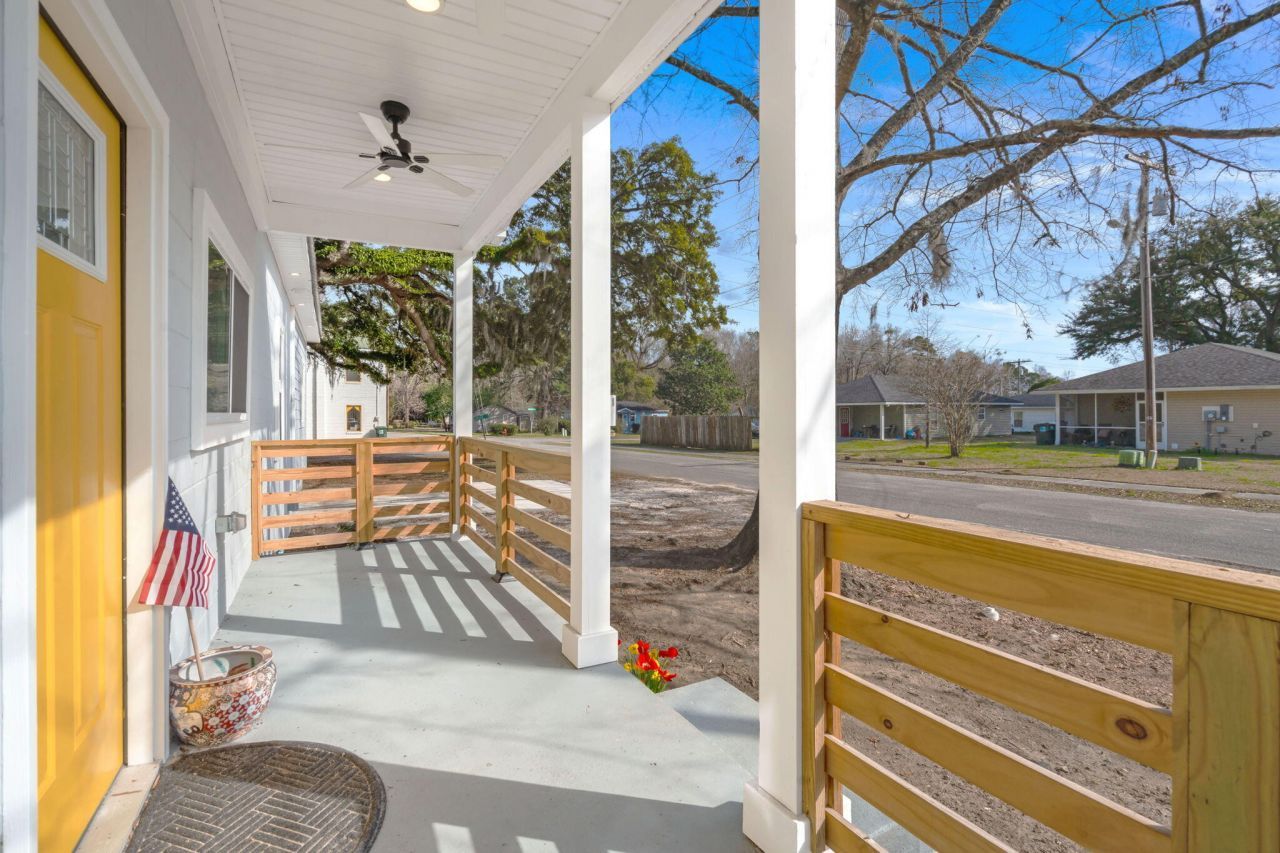 501 Wall Street Photo 6