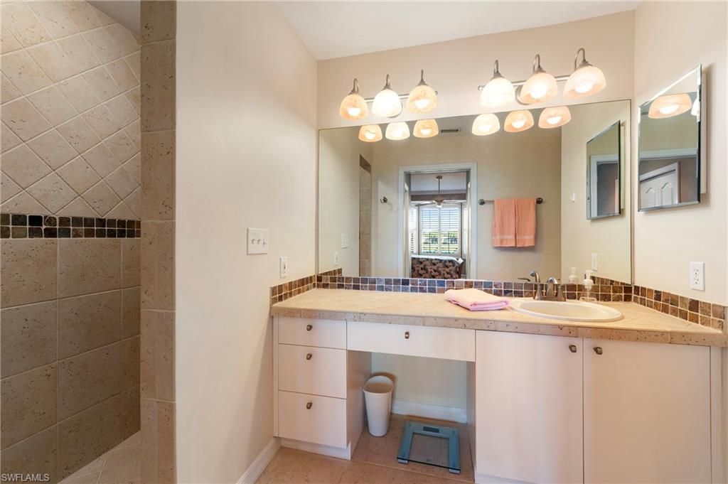 26490 Sunderland Dr, Unit 1105, Bonita Springs, FL 34135 Photo