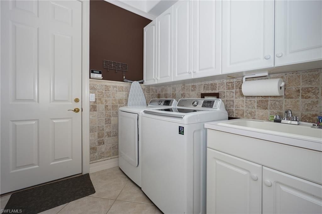 4248 Kensington High St, Naples, FL 34105 Photo