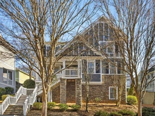 1613 Dupont Commons Drive NW, Atlanta, GA 30318