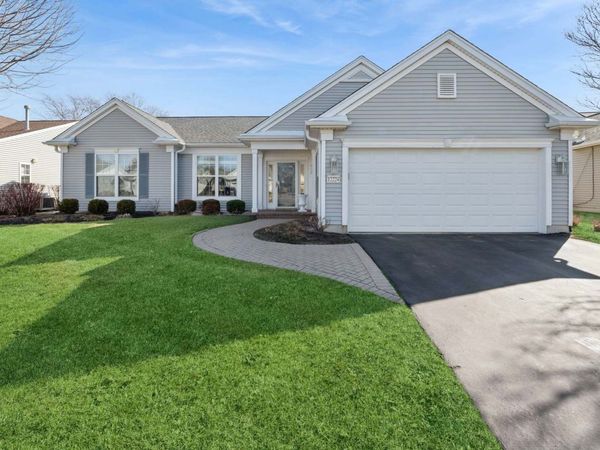 12224 Arlington Drive, Huntley, IL 60142