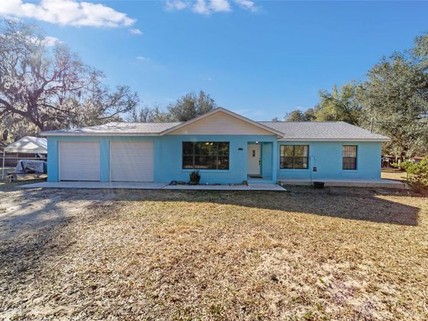 1572 N HIGHWAY 314A, SILVER SPRINGS, FL 34488