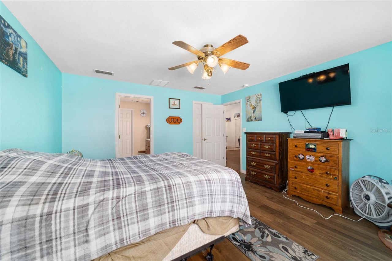 1572 N Highway 314a, Silver Springs, FL 34488 Photo