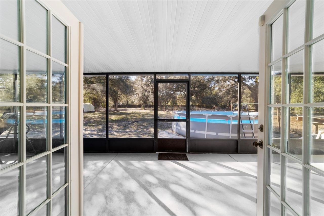 1572 N Highway 314a, Silver Springs, FL 34488 Photo