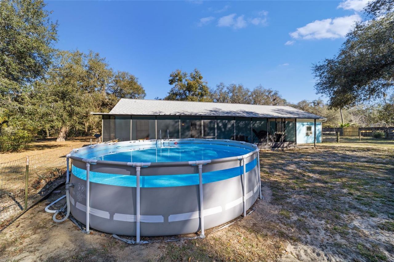 1572 N Highway 314a, Silver Springs, FL 34488 Photo