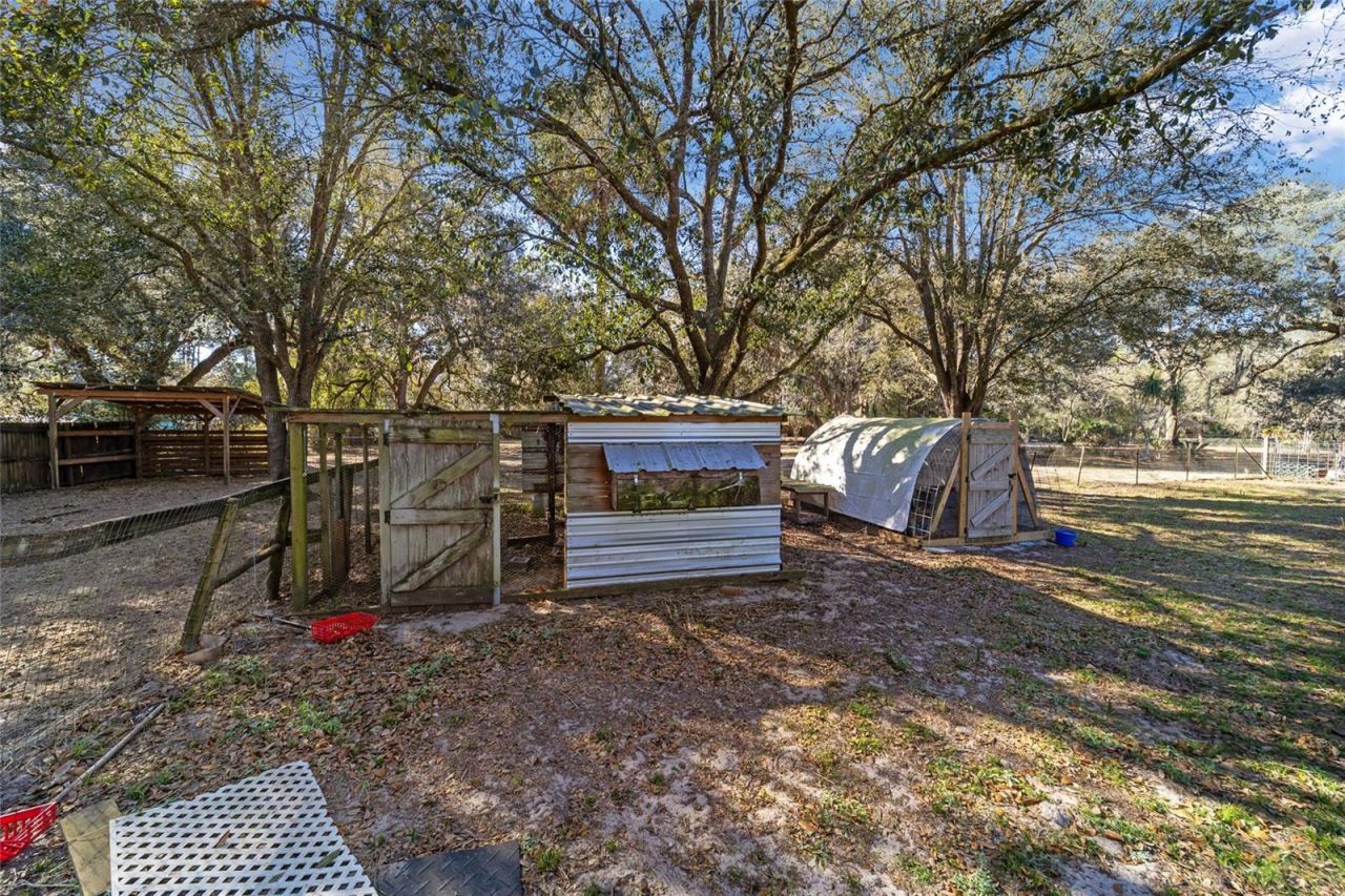 1572 N Highway 314a, Silver Springs, FL 34488 Photo