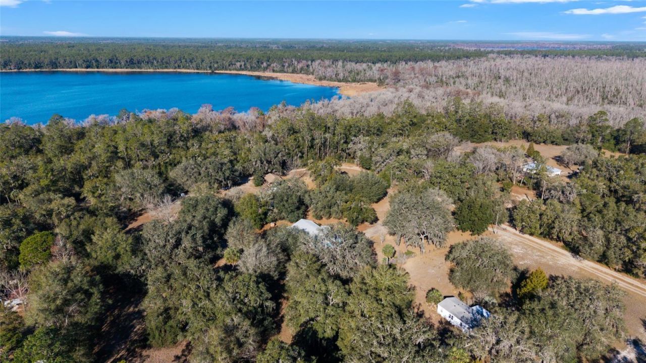 1572 N Highway 314a, Silver Springs, FL 34488 Photo