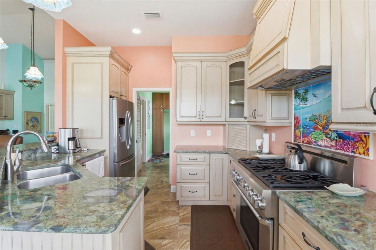 2571 N Seneca Point, Crystal River, FL 34429 Photo