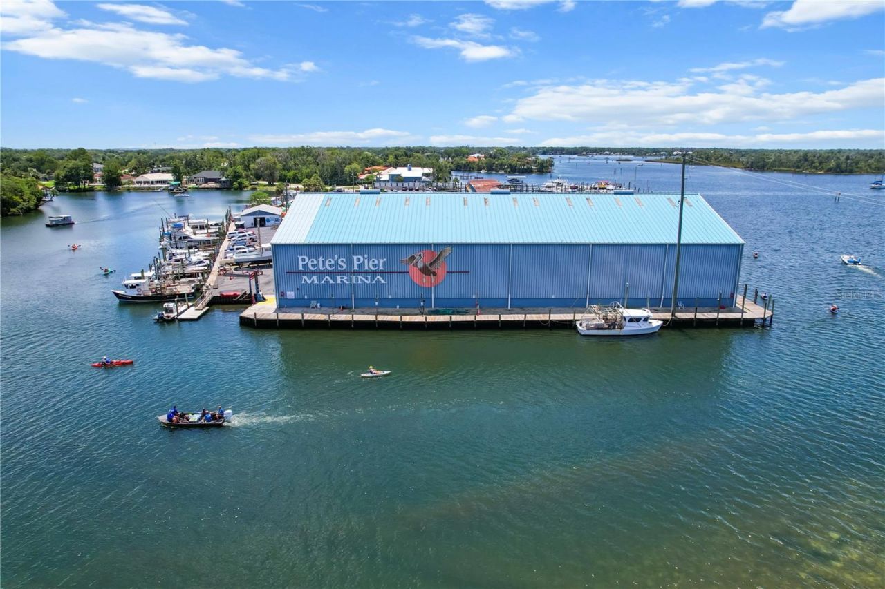 2571 N Seneca Point, Crystal River, FL 34429 Photo