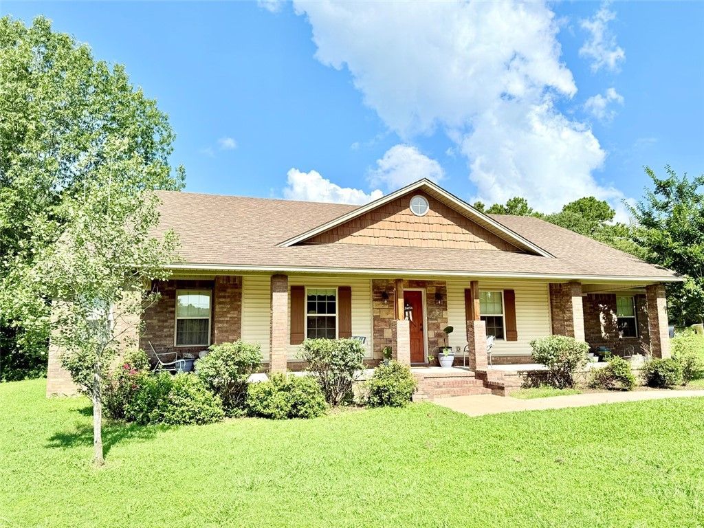 10035 Uphill Lane, Dardanelle, AR 72834 Main Photo