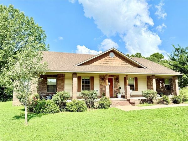 10035 Uphill Lane, Dardanelle, AR 72834
