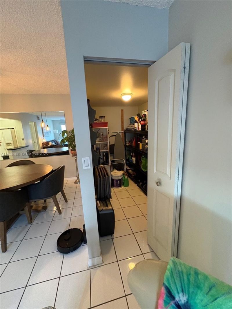 180 Cypress Club Dr , Unit 811, Pompano Beach, FL 33060 Photo