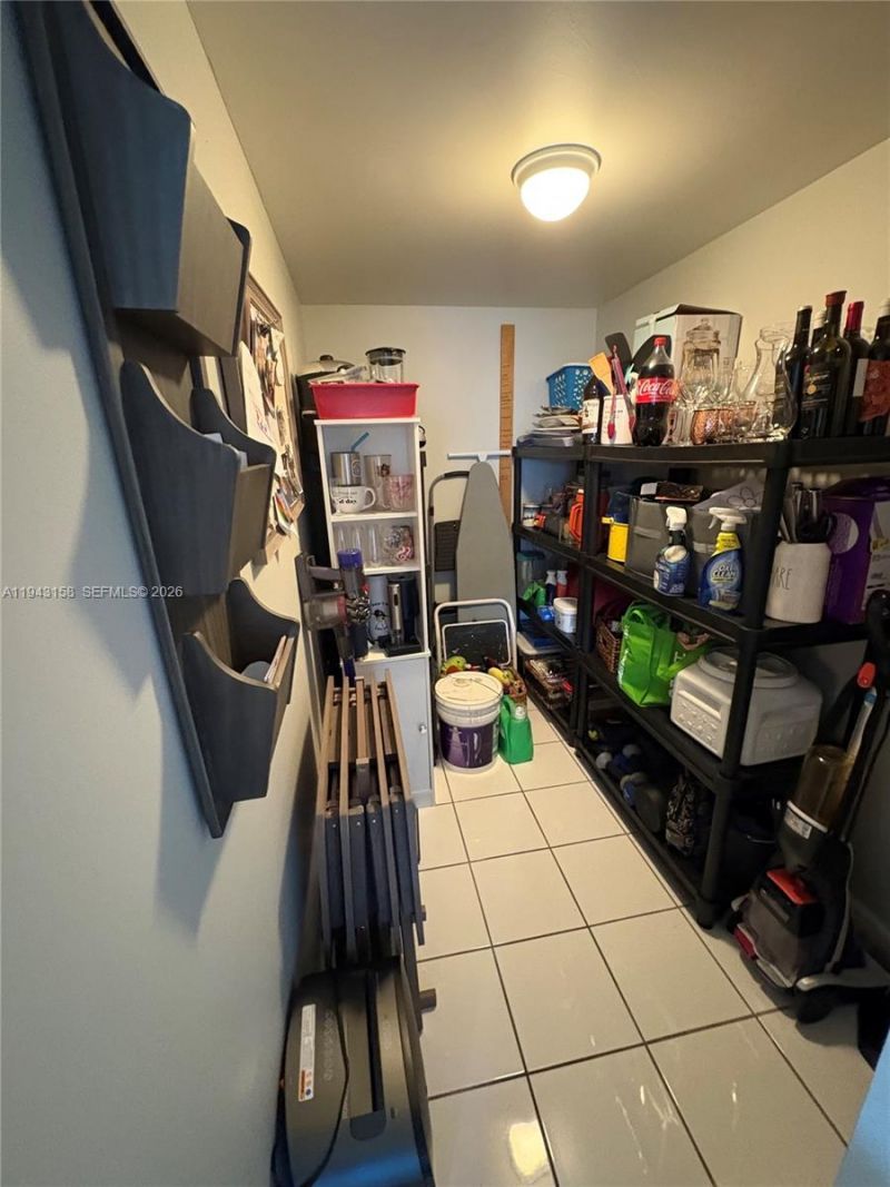 180 Cypress Club Dr , Unit 811, Pompano Beach, FL 33060 Photo