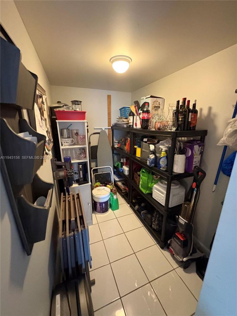 180 Cypress Club Dr , Unit 811, Pompano Beach, FL 33060 Photo